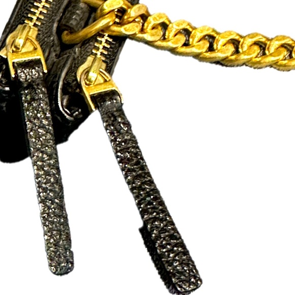 👜💎 TORY BURCH Kira Crossbody Bag | Black Pebbled Leather Gold Chain LIKE NEW - Picture 9 of 9